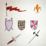 Fliese mit dem Motiv Wappen und Waffen